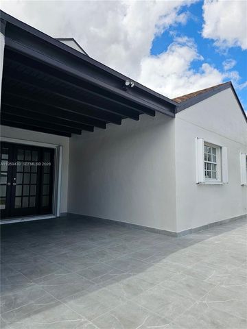 15581 SW 144th Ct, Miami, FL 33177