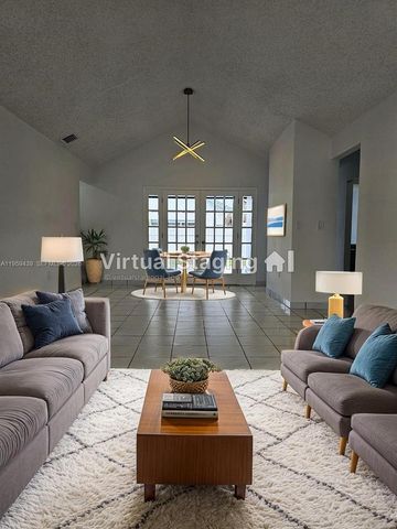 15581 SW 144th Ct, Miami, FL 33177