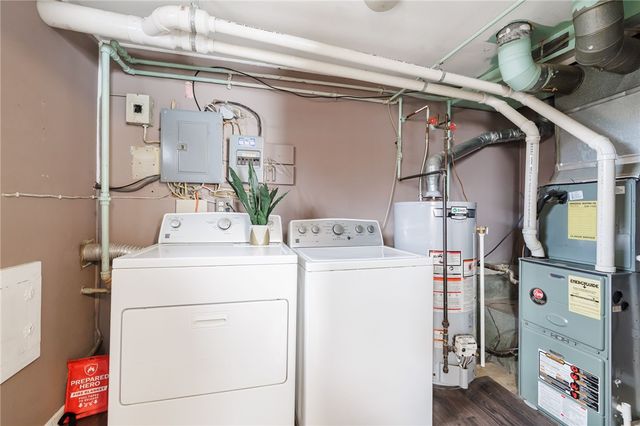 358 Spencer Road, Irondequoit, NY 14609