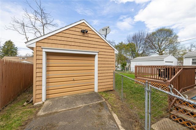 358 Spencer Road, Irondequoit, NY 14609