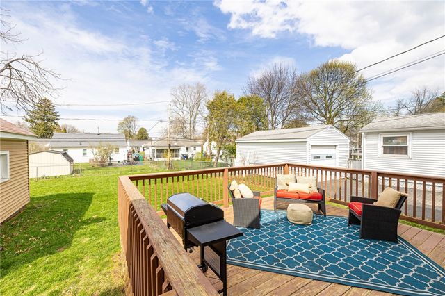 358 Spencer Road, Irondequoit, NY 14609