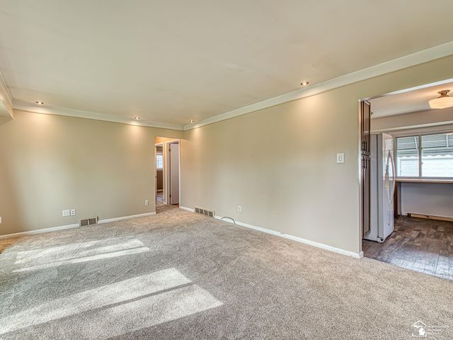 15486 Poplar Street, Southgate, MI 48195