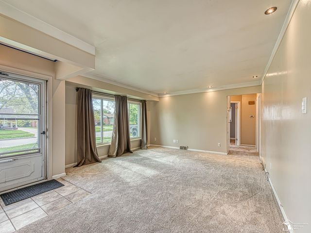 15486 Poplar Street, Southgate, MI 48195