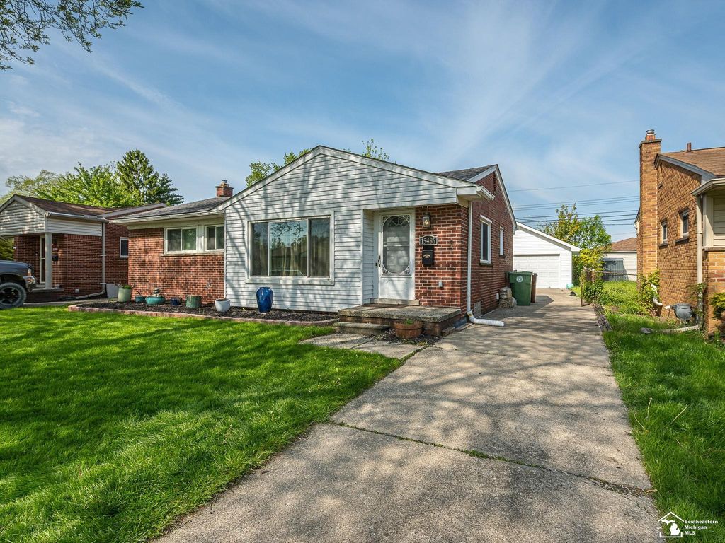 15486 Poplar Street, Southgate, MI 48195