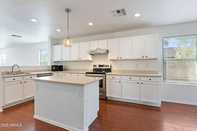 3650 E CONSTITUTION Drive, Gilbert, AZ 85296