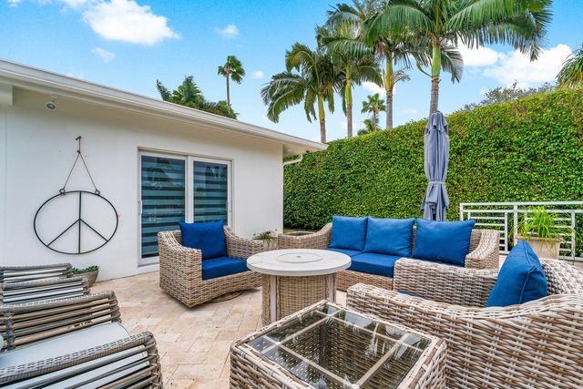 711 NE 69th Street, Boca Raton, FL 33487