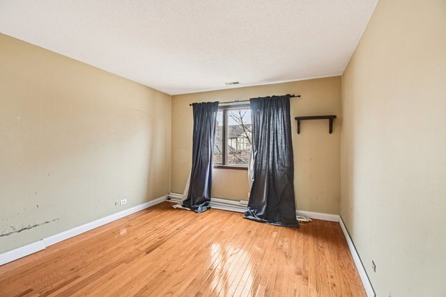 7652 W Golf Drive 2A, Palos Heights, IL 60463