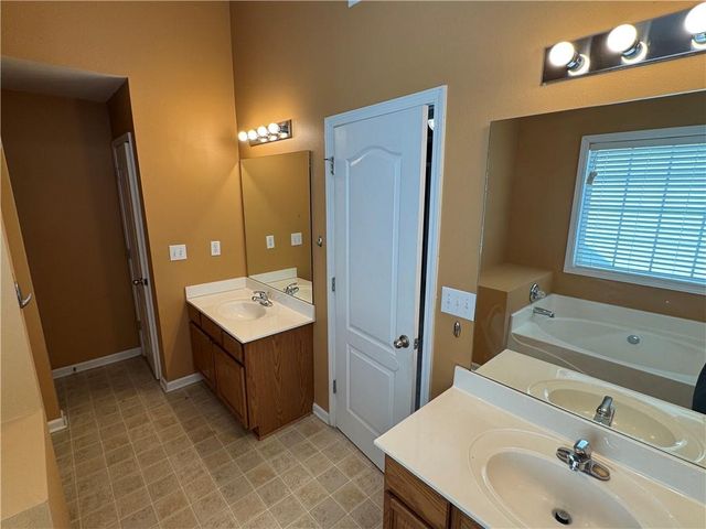 6902 Grand Hickory Drive, Braselton, GA 30517