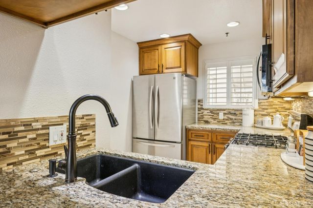 1148 Eddy Street D, San Francisco, CA 94109