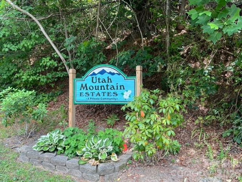 00 Utah Mountain Road, Waynesville, NC 28785