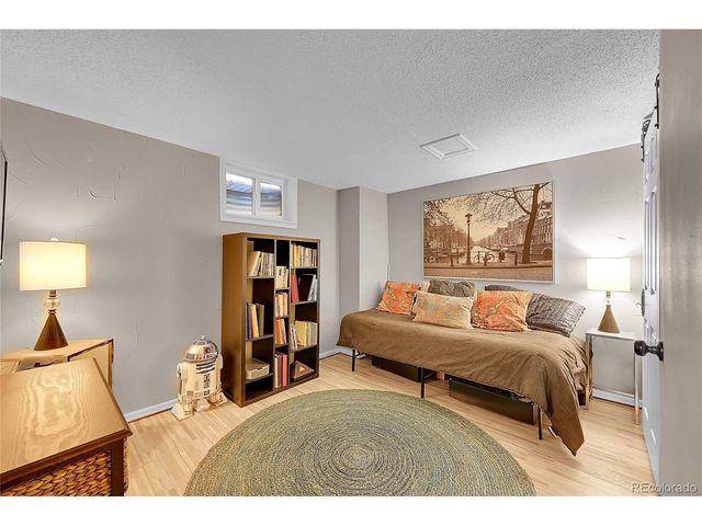 7887 S Trenton St, Centennial, CO 80112