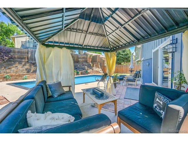 7887 S Trenton St, Centennial, CO 80112