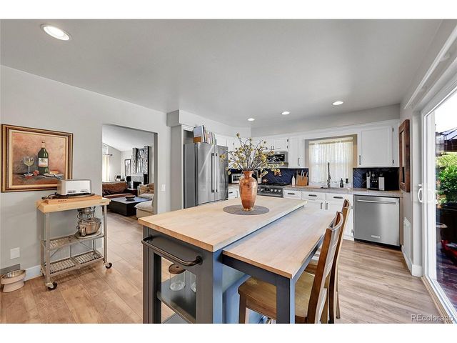 7887 S Trenton St, Centennial, CO 80112