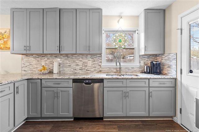 376 Woodberry Circle, Raeford, NC 28376