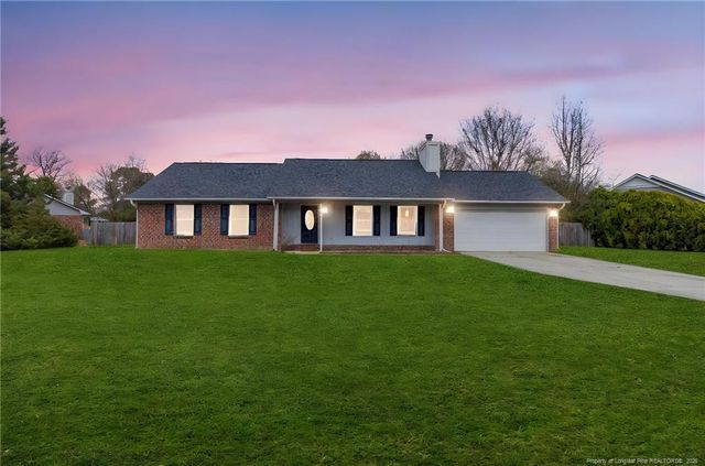 376 Woodberry Circle, Raeford, NC 28376