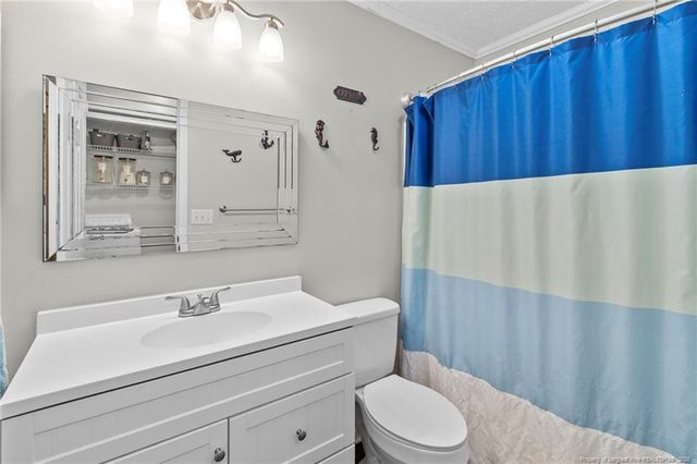 376 Woodberry Circle, Raeford, NC 28376