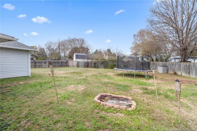 376 Woodberry Circle, Raeford, NC 28376