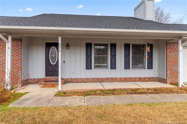 376 Woodberry Circle, Raeford, NC 28376