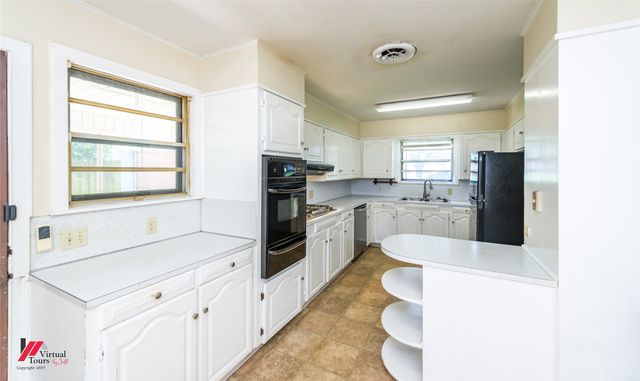 1105 E Washington Street, Shreveport, LA 71104