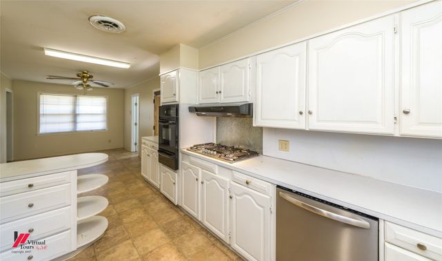 1105 E Washington Street, Shreveport, LA 71104