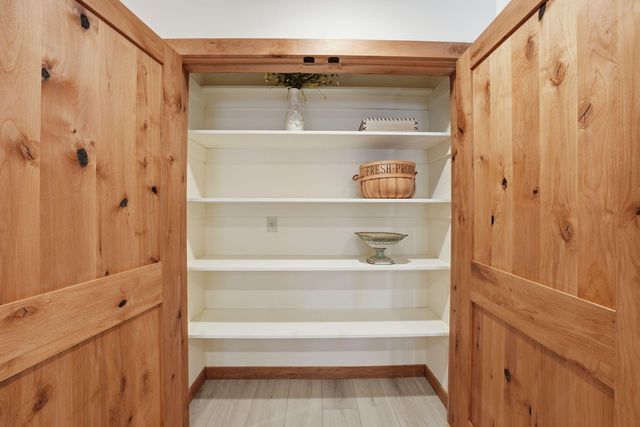 337 W Jefferson Avenue 1, Sisters, OR 97759