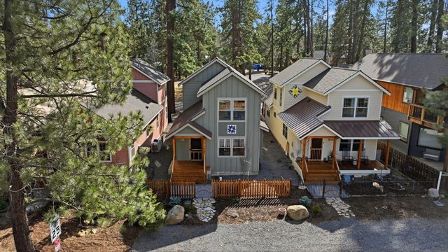 337 W Jefferson Avenue 1, Sisters, OR 97759