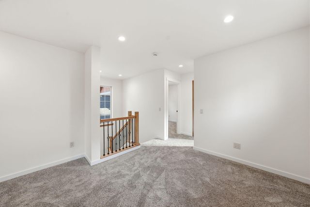 337 W Jefferson Avenue 1, Sisters, OR 97759