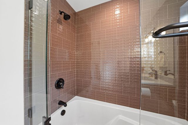 337 W Jefferson Avenue 1, Sisters, OR 97759