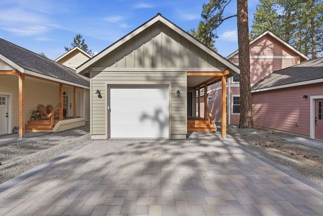 337 W Jefferson Avenue 1, Sisters, OR 97759