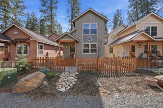 337 W Jefferson Avenue 1, Sisters, OR 97759