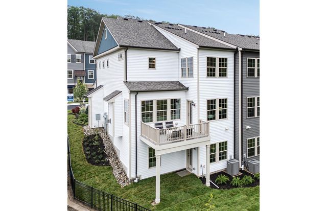 5 Ruddick Drive, South Brunswick, NJ 08852