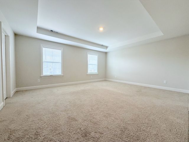 105 Cryer Dr, Gallatin, TN 37066