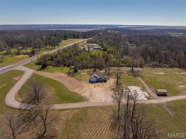 945 N Highway 79, Unincorporated, MO 63347