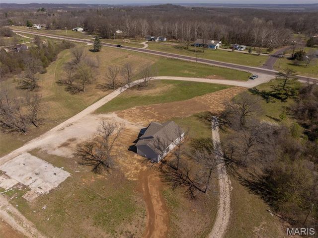945 N Highway 79, Unincorporated, MO 63347
