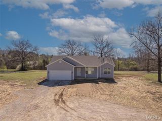 945 N Highway 79, Unincorporated, MO 63347