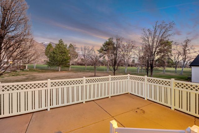 5196 W HAMPTON CT, Highland, UT 84003
