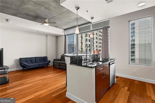 44 Peachtree Place NW 1628, Atlanta, GA 30309