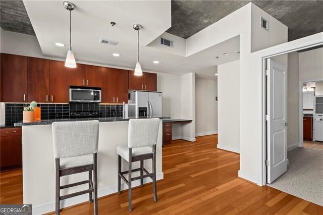 44 Peachtree Place NW 1628, Atlanta, GA 30309