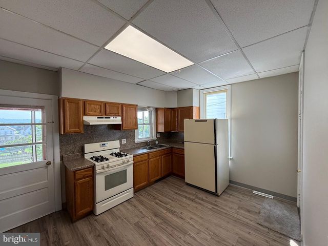 412 READING STREET, Steelton, PA 17113