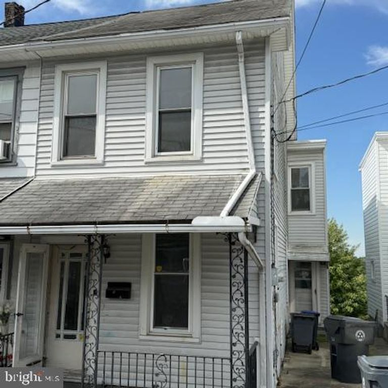 412 READING STREET, Steelton, PA 17113