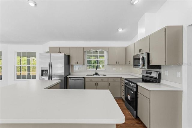 957 NE 354TH AVENUE, Old Town, FL 32680