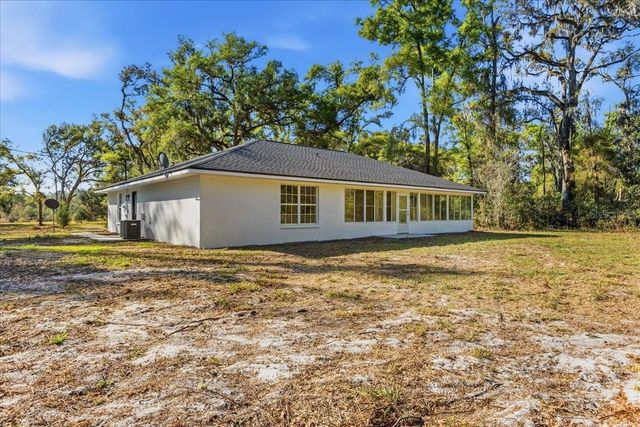 957 NE 354TH AVENUE, Old Town, FL 32680