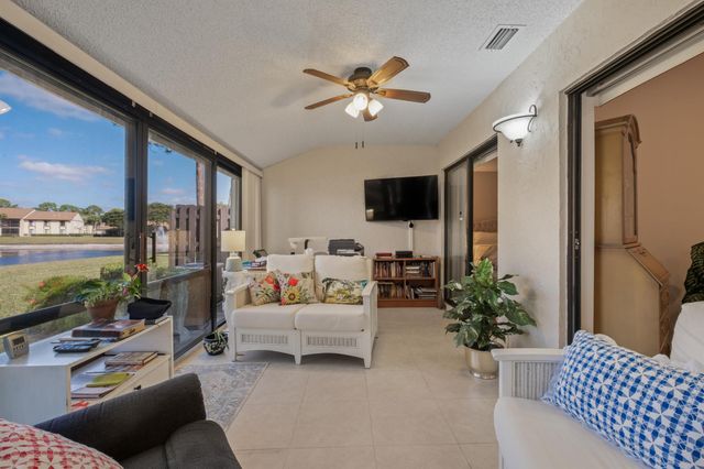 816 Sky Pine Way F, Greenacres, FL 33415