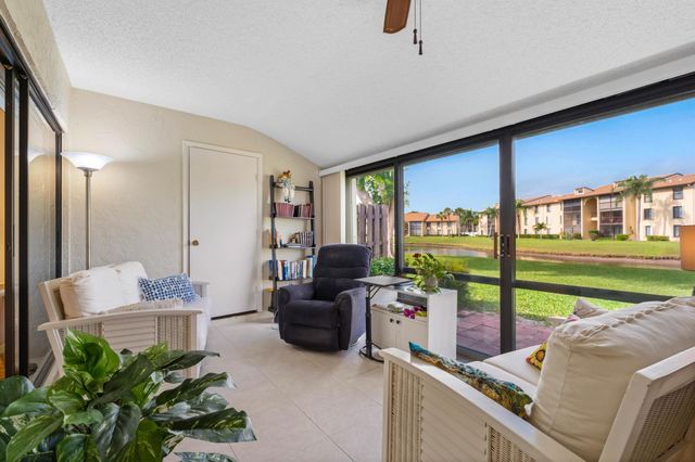 816 Sky Pine Way F, Greenacres, FL 33415