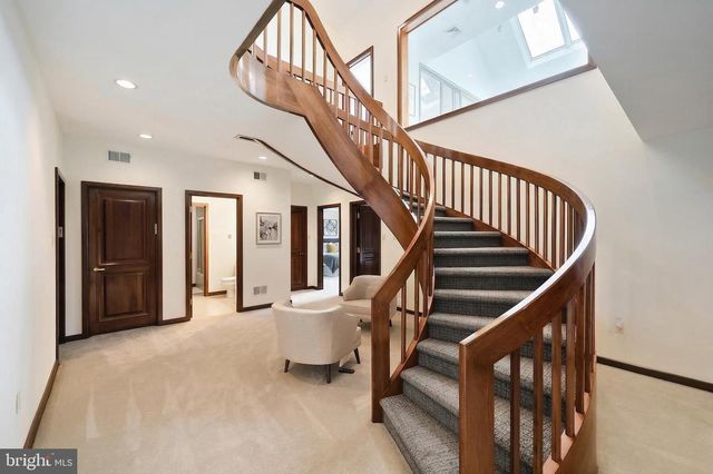 174 SPRINGHOUSE LN, Spring Grove, PA 17362