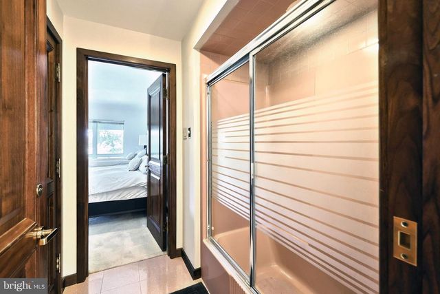 174 SPRINGHOUSE LN, Spring Grove, PA 17362