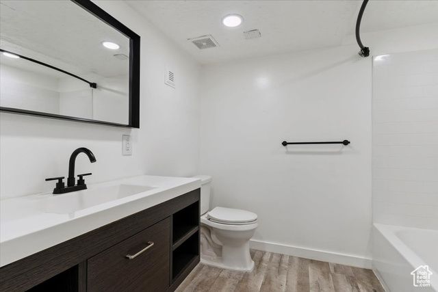 3951 S 875 E #25, Ogden, UT 84403