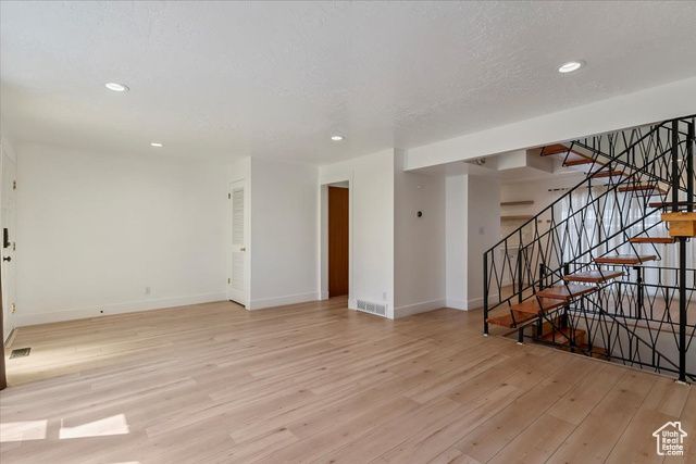 3951 S 875 E #25, Ogden, UT 84403