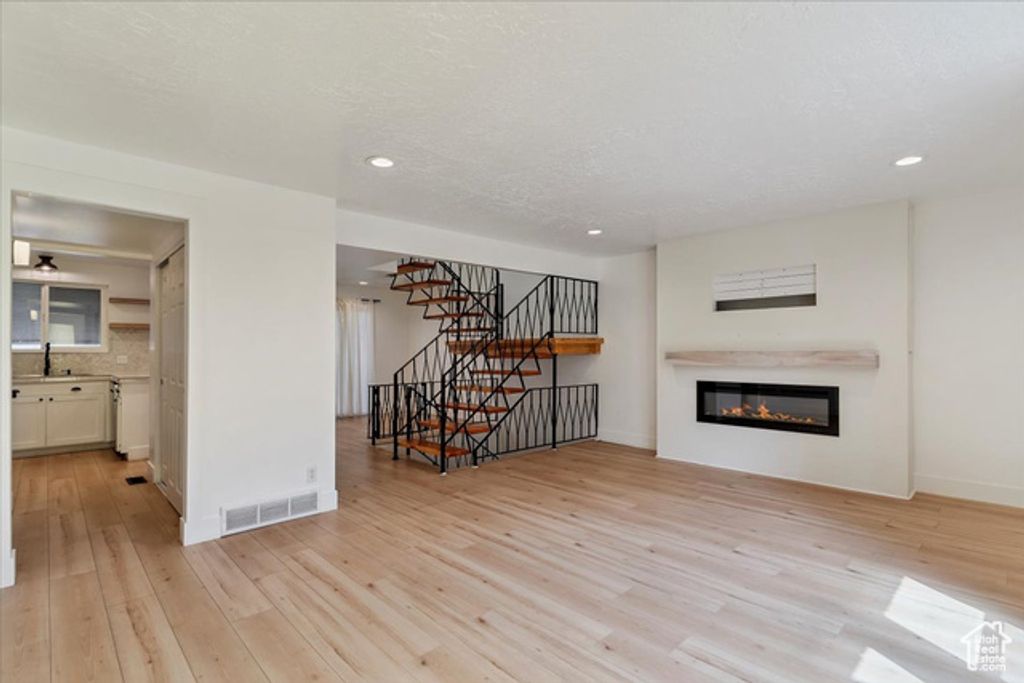 3951 S 875 E #25, Ogden, UT 84403