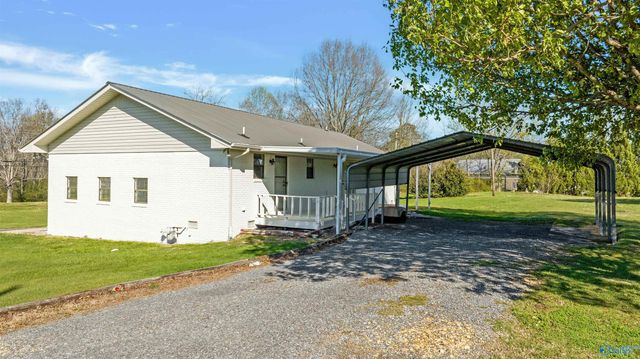 5232 County Road 78, Fort Payne, AL 35967